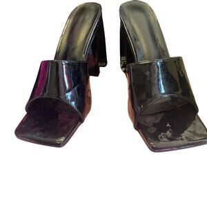 Black patent leather square toe